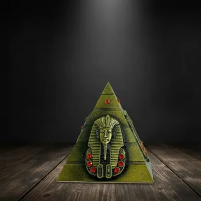 Egyptian Pharaoh Khufu Pyramid