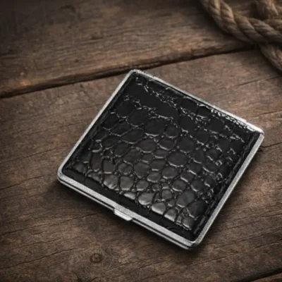 Ultra-thin Cigarette Case