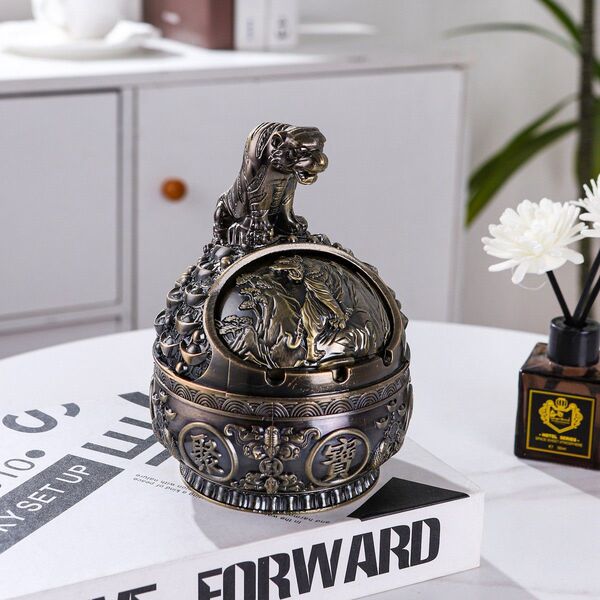 Windproof Tiger Ashtray