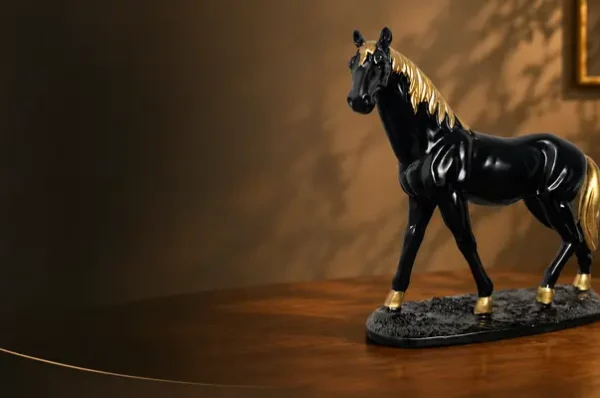 Horse Showpiece for Home Decor